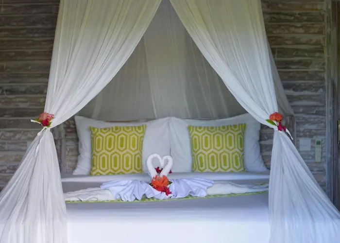 Mesari Hut 3*